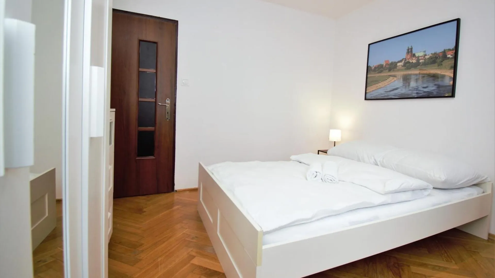 Roomspoznan Po - Pokoje Kazimierza Wiekiego - 24H Self Check-In Séjour chez l'habitant Poznań